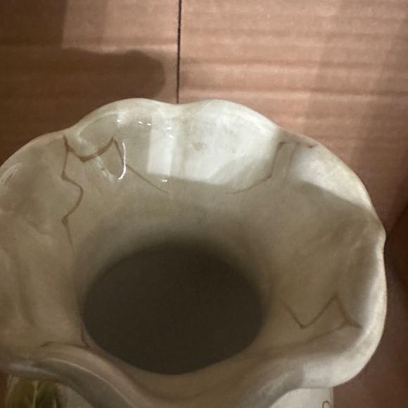 Hand painted stone base - Picture 3 of 4